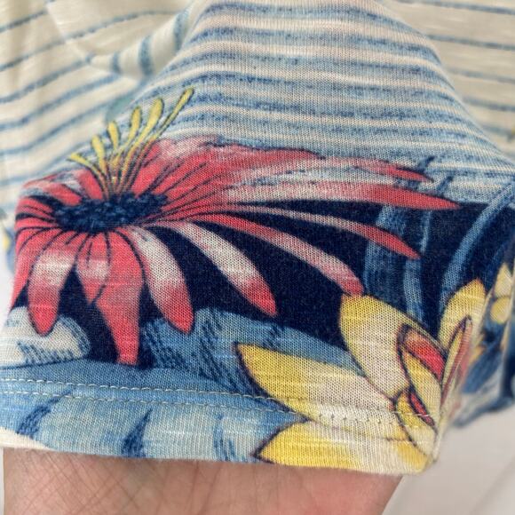 Urban Outfitters Women Short Sleeve Top Tropical Summer Preppy Cream Medium - Picture 2 of 5